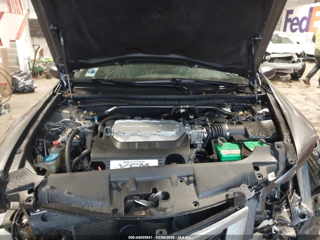 2010 Honda Accord 3.5 Ex-l მანქანა იყიდება აუქციონზე, vin: 1HGCP3F82AA012865, აუქციონის ნომერი: 44555941