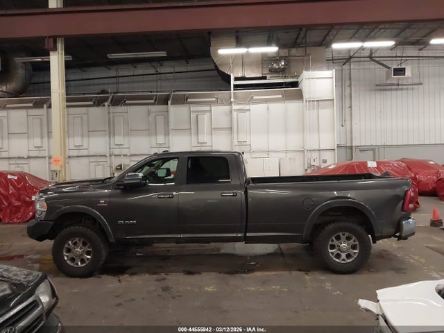 3C63R3JL1NG360305 RAM 3500 Laramie 4x4 8&#039; Box