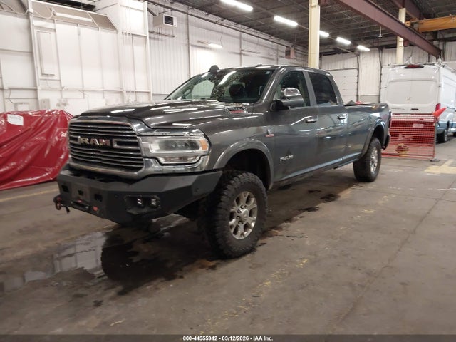 3C63R3JL1NG360305 RAM 3500 Laramie 4x4 8&#039; Box