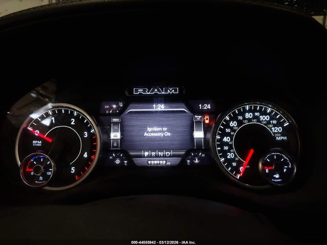 3C63R3JL1NG360305 RAM 3500 Laramie 4x4 8&#039; Box