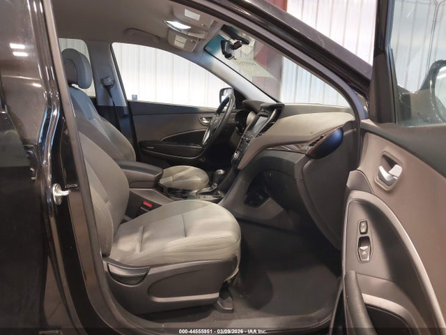 5NMZUDLBXJH054570 Hyundai Santa Fe Sport 2.4l