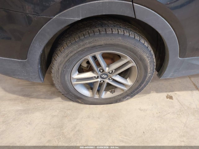5NMZUDLBXJH054570 Hyundai Santa Fe Sport 2.4l