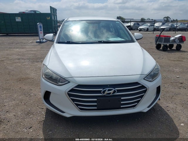 Hyundai ELANTRA SEL 2018 5NPD84LF5JH382287 Image 17