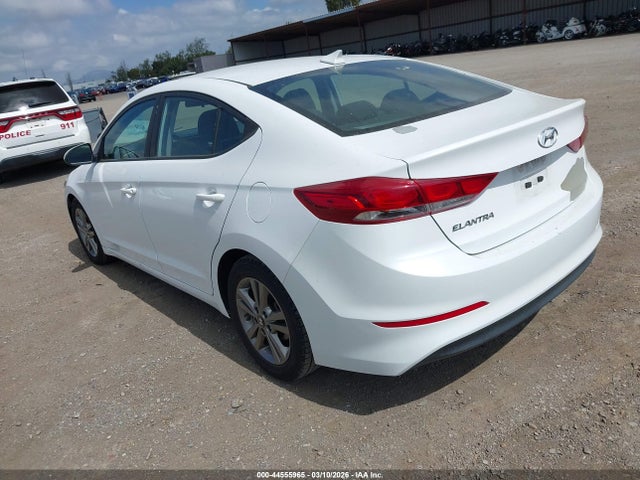 Hyundai ELANTRA SEL 2018 5NPD84LF5JH382287 Image 3