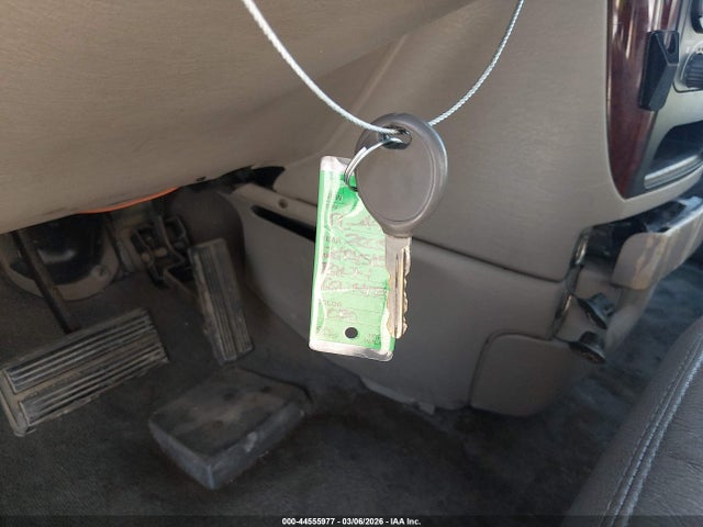 44555977 :رقم المزاد ، 2C8GP64L12R661948 vin ، 2002 Chrysler Town & Country Limited مزاد بيع