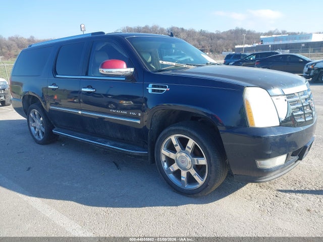 2007 CADILLAC ESCALADE ESV 1GYFK66807R387802