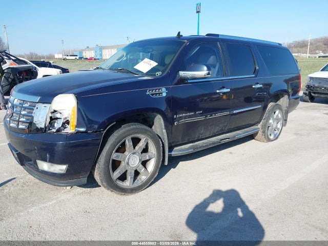 2007 CADILLAC ESCALADE ESV 1GYFK66807R387802 Photo 1