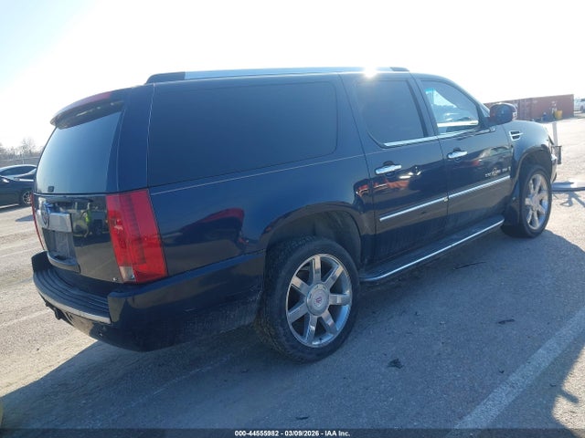 2007 CADILLAC ESCALADE ESV 1GYFK66807R387802 Photo 3