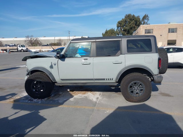 Ford Bronco First Edition 2021 1FMEE5EP0MLA42212 Image 15