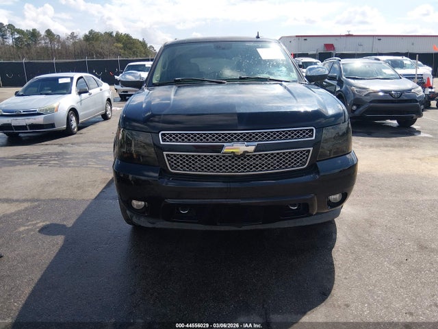 2008 Chevrolet Tahoe Ltz მანქანა იყიდება აუქციონზე, vin: 1GNFC130X8R171923, აუქციონის ნომერი: 44556029