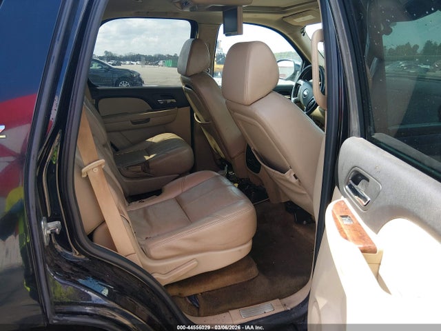 2008 Chevrolet Tahoe Ltz მანქანა იყიდება აუქციონზე, vin: 1GNFC130X8R171923, აუქციონის ნომერი: 44556029