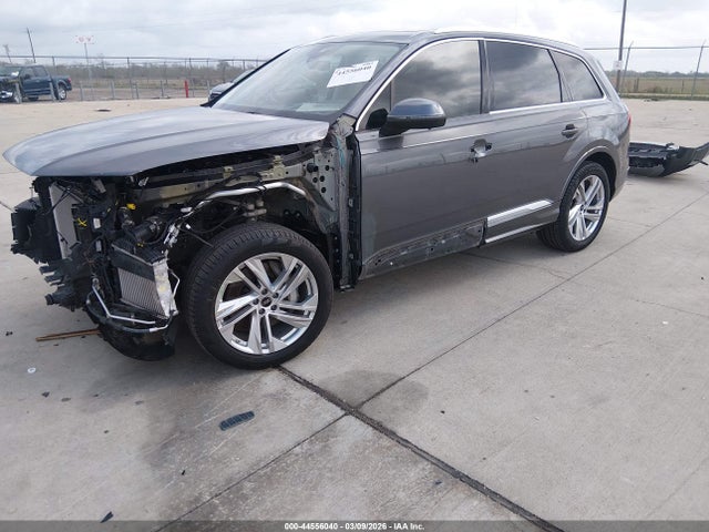 Aukcja sprzedaży 2024 Audi Q7 Premium Plus 55 Tfsi Quattro Tiptronic, vin: WA1LXBF71RD006060, numer aukcji: 44556040