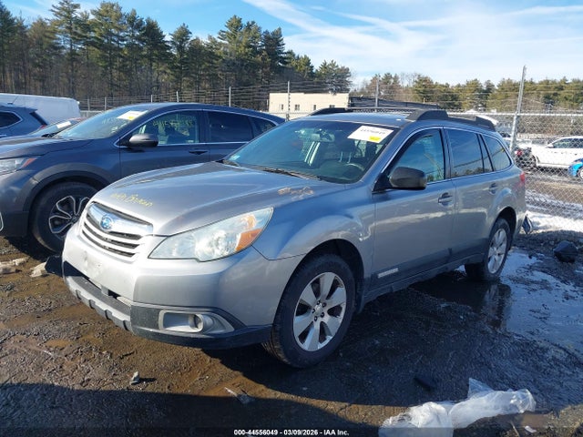 2010 Subaru Outback 2.5i Premium მანქანა იყიდება აუქციონზე, vin: 4S4BRBBC7A3355020, აუქციონის ნომერი: 44556049