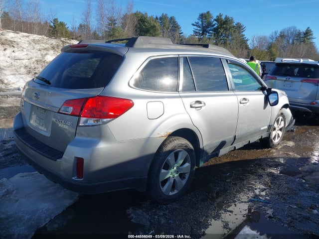 2010 Subaru Outback 2.5i Premium მანქანა იყიდება აუქციონზე, vin: 4S4BRBBC7A3355020, აუქციონის ნომერი: 44556049