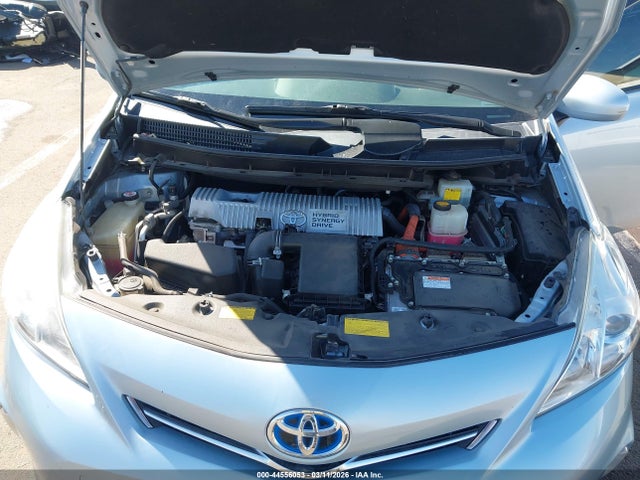 Toyota Prius V Three 2014 JTDZN3EU4E3317467 Image 10