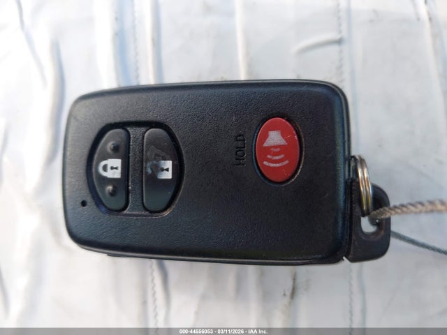 Toyota Prius V Three 2014 JTDZN3EU4E3317467 Image 11