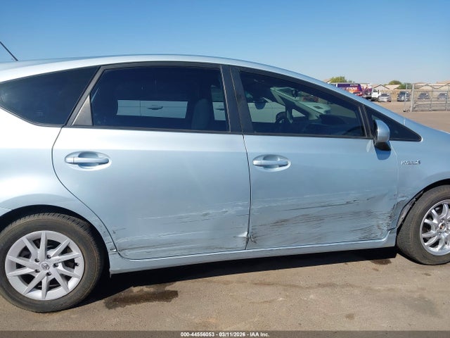 Toyota Prius V Three 2014 JTDZN3EU4E3317467 Image 14