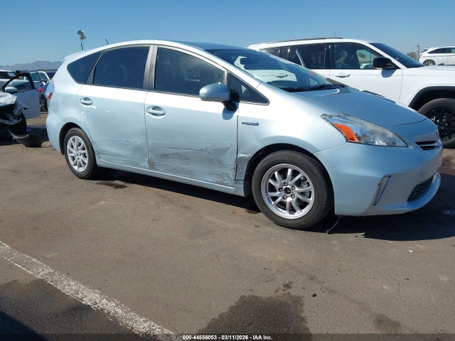 Toyota Prius V Three 2014 JTDZN3EU4E3317467 Image 6