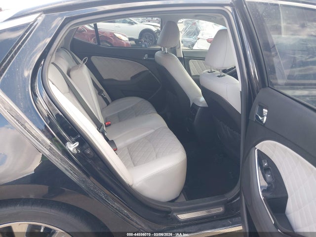 5XXGR4A60FG420444 KIA Optima Sxl Turbo