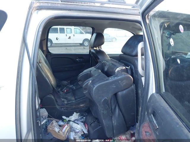 2011 GMC YUKON XL 1500 1GKS2KE32BR284087 Photo 7