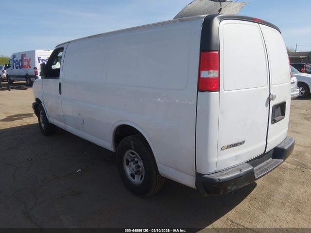 1GCWGAFP7P1114923 Chevrolet Express Cargo Rwd 2500 Regular Wheelbase Wt