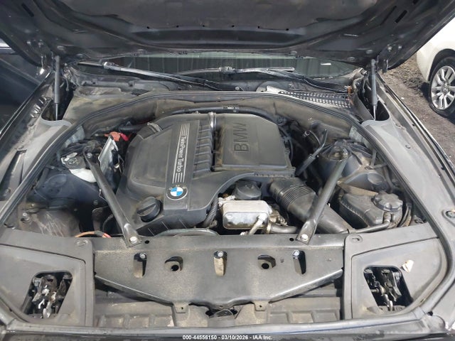 44556150 :رقم المزاد ، WBAFR7C5XDC828588 vin ، 2013 Bmw 535i مزاد بيع