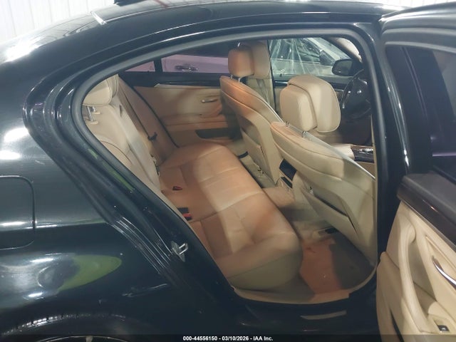 44556150 :رقم المزاد ، WBAFR7C5XDC828588 vin ، 2013 Bmw 535i مزاد بيع