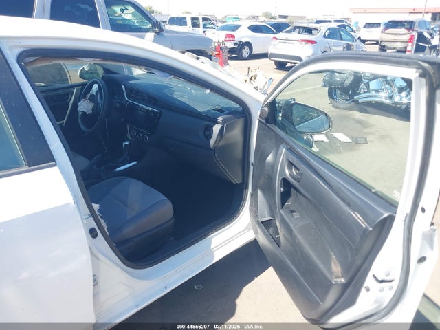 Toyota COROLLA L 2017 5YFBURHE2HP693429 Image 5