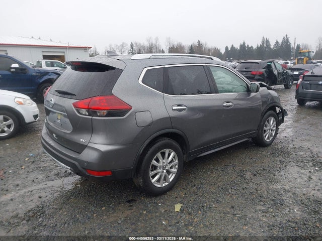 2020 Nissan Rogue Sv Fwd მანქანა იყიდება აუქციონზე, vin: JN8AT2MT0LW039382, აუქციონის ნომერი: 44556253