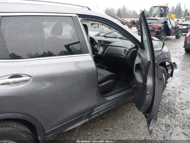 2020 Nissan Rogue Sv Fwd მანქანა იყიდება აუქციონზე, vin: JN8AT2MT0LW039382, აუქციონის ნომერი: 44556253