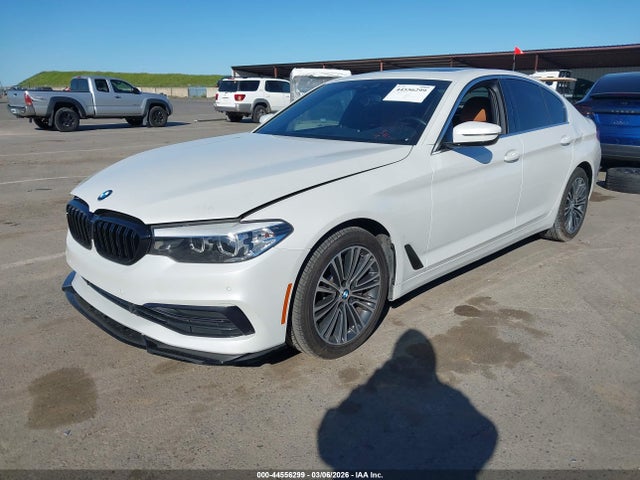 2019 BMW 530I WBAJA5C56KWW07832 Photo 1