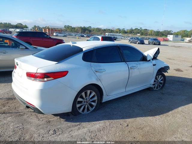 44556313 :رقم المزاد ، 5XXGT4L35HG123595 vin ، 2017 Kia Optima Lx مزاد بيع