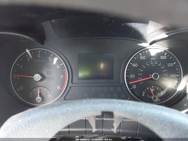 44556313 :رقم المزاد ، 5XXGT4L35HG123595 vin ، 2017 Kia Optima Lx مزاد بيع