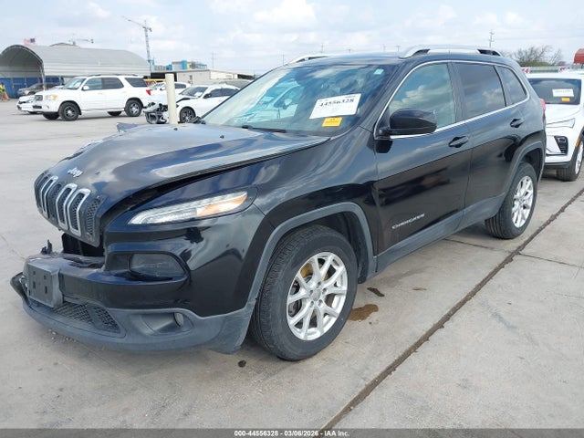 1C4PJMCS8EW239672 Jeep Cherokee Latitude