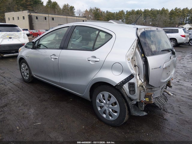 JTDKDTB36E1574349 Toyota Prius C One