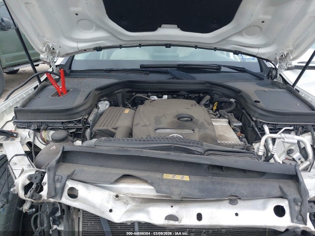 44556384 :رقم المزاد ، WDC0G4JB5JV073107 vin ، 2018 Mercedes-benz Glc 300 مزاد بيع