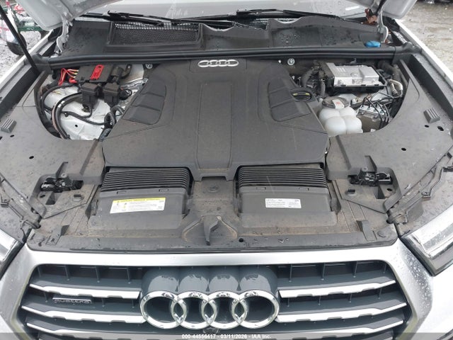2019 AUDI Q7 WA1LAAF74KD032881 Photo 9