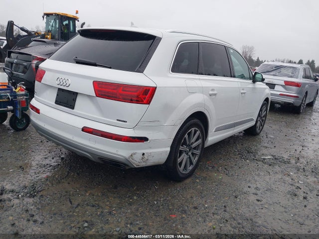 2019 AUDI Q7 WA1LAAF74KD032881 Photo 3