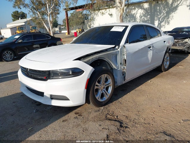 2C3CDXBG8NH219798 Dodge Charger Sxt Rwd
