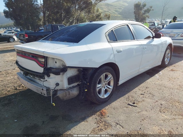 2C3CDXBG8NH219798 Dodge Charger Sxt Rwd