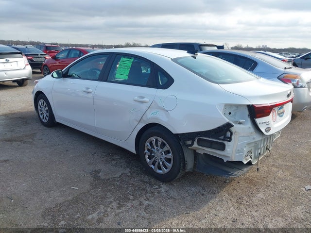 Продажа на аукционе авто 2021 Kia Forte Fe, vin: 3KPF24ADXME377929, номер лота: 44556423