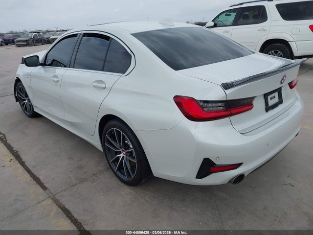 WBA5P9C03MFJ75876 BMW 330e Xdrive
