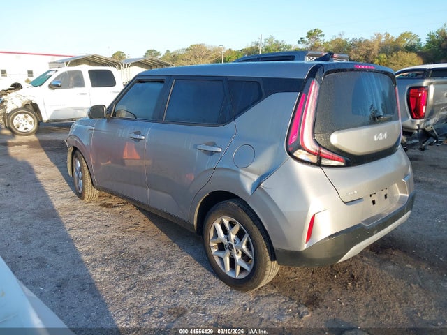 44556429 :رقم المزاد ، KNDJ23AU5P7881071 vin ، 2023 Kia Soul Lx مزاد بيع