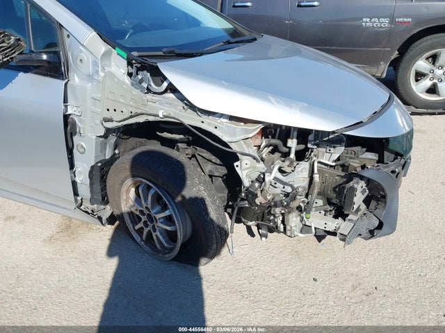 JTDKARFP2H3040444 Toyota Prius Prime Plus