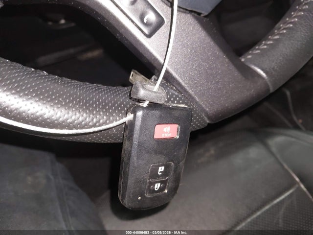 3TMCZ5AN1GM028889 Toyota Tacoma Trd Off Road