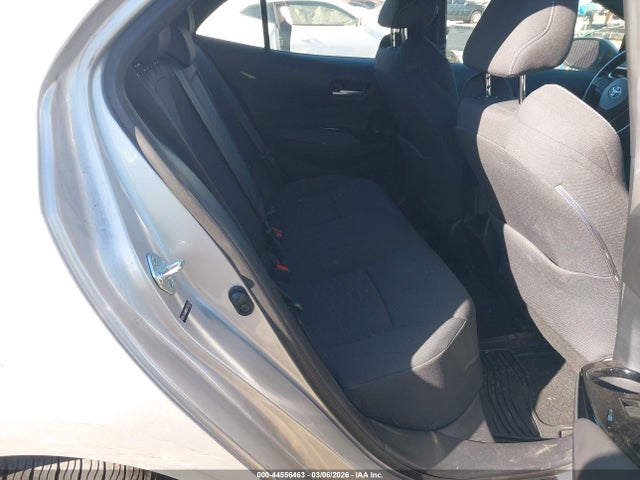 JTNK4RBE4K3043635 Toyota COROLLA SE