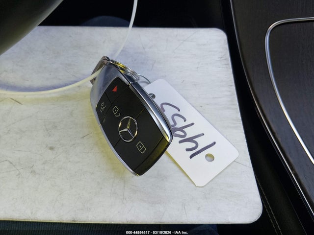 44556517 :رقم المزاد ، WDC0G8DB3LF727473 vin ، 2020 Mercedes-benz Glc 300 مزاد بيع