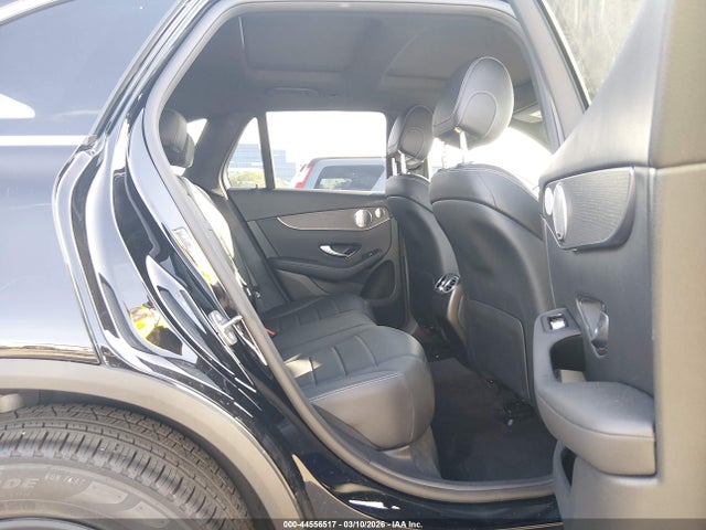 44556517 :رقم المزاد ، WDC0G8DB3LF727473 vin ، 2020 Mercedes-benz Glc 300 مزاد بيع