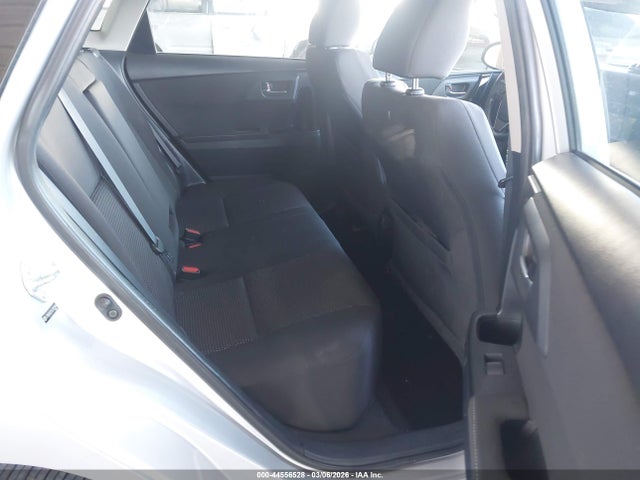 JTNKARJE8JJ553894 Toyota COROLLA IM