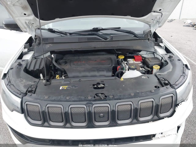 44556530 :رقم المزاد ، 3C4NJDCBXNT232803 vin ، 2022 Jeep Compass High Altitude 4x4 مزاد بيع